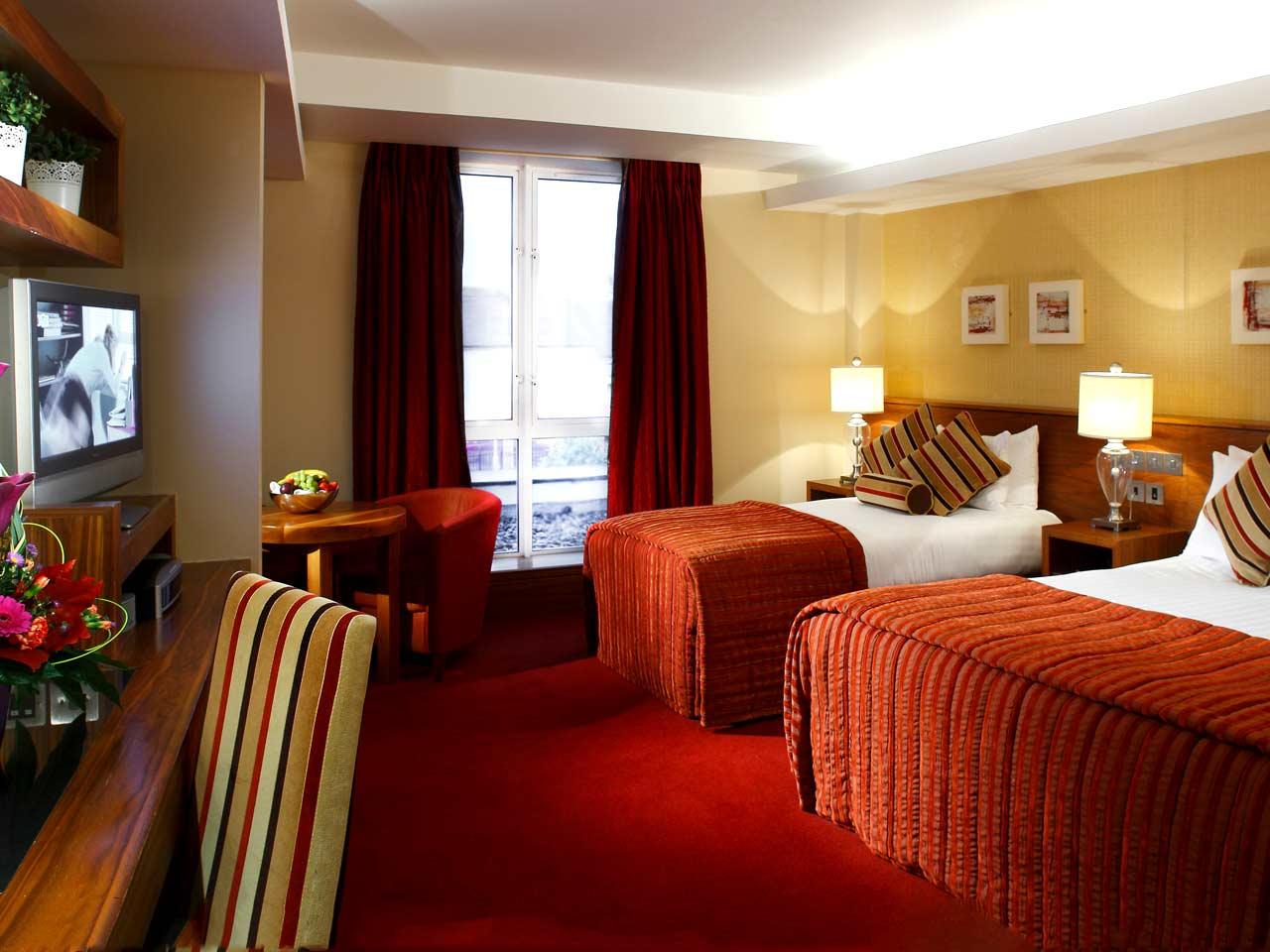 Tullamore Court Hotel Exterior foto